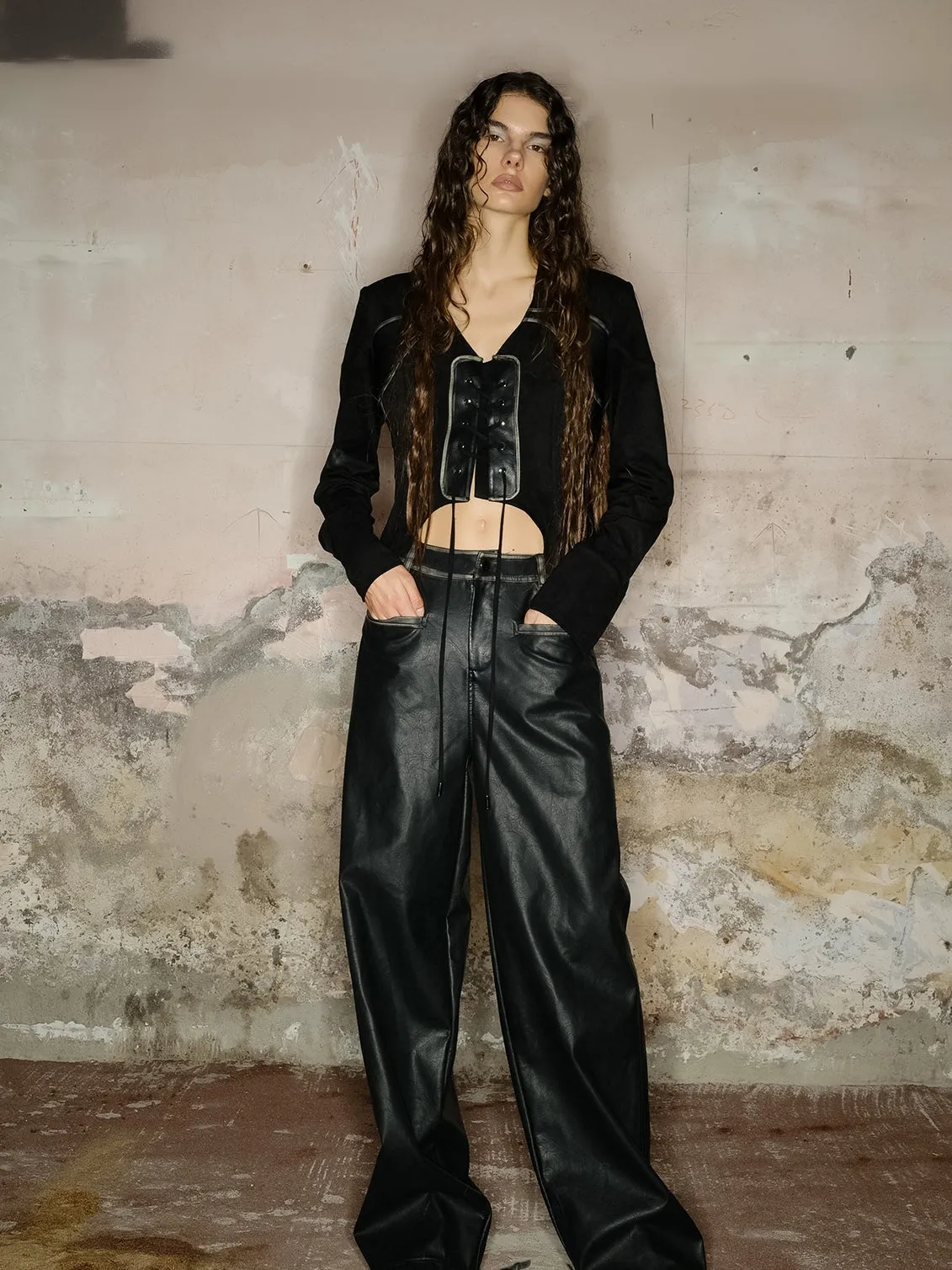 Lace-Up Cropped Nichi Knit&Leather Tops