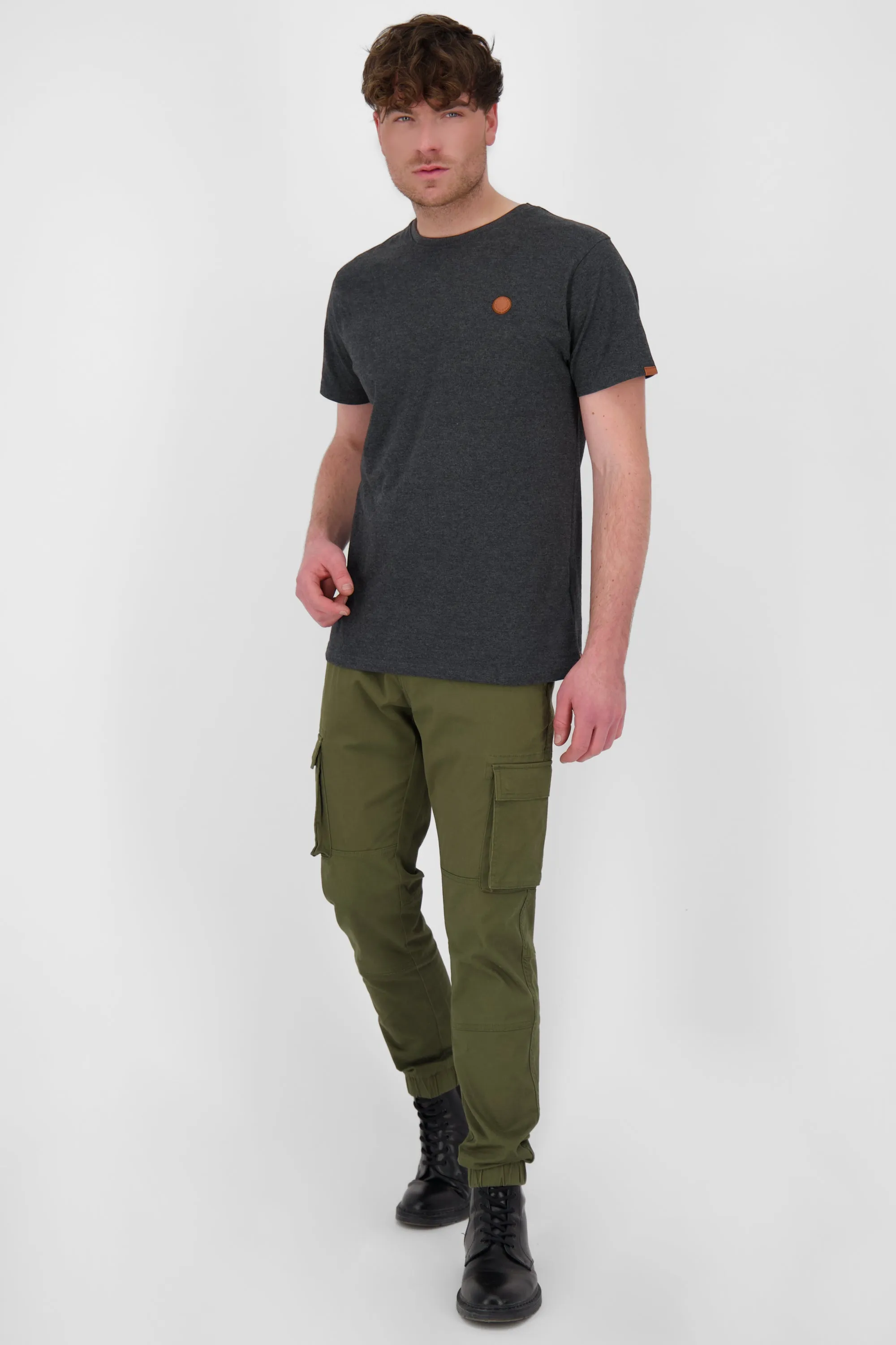MaddoxAK A Shirt Schwarz