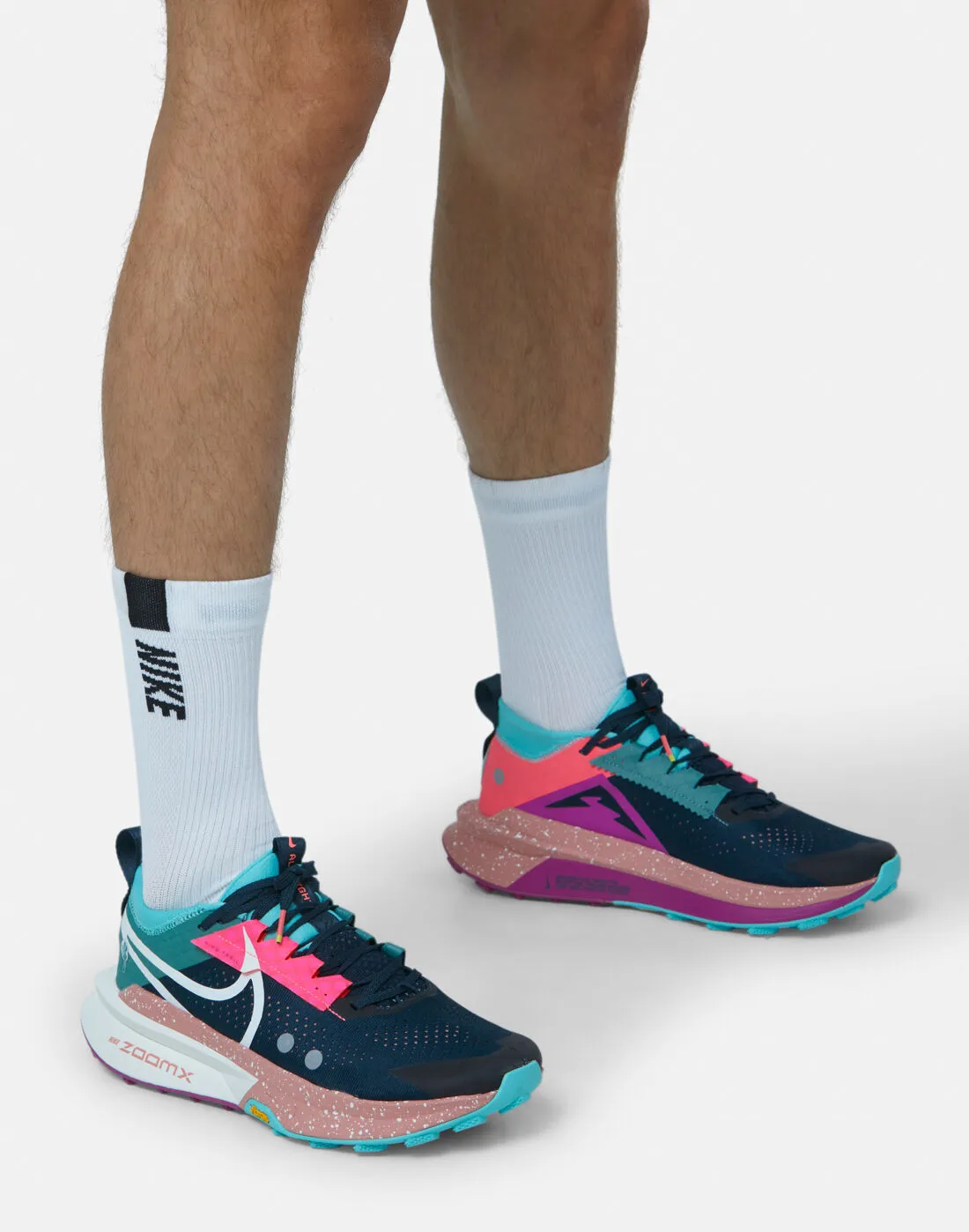 Nike Mens ZoomX Zegama Trail 2